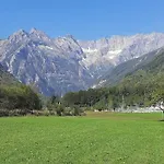 Tipica Casa Di Montagna Nelle Valli Di Lanzo Prázdninový dům Groscavallo