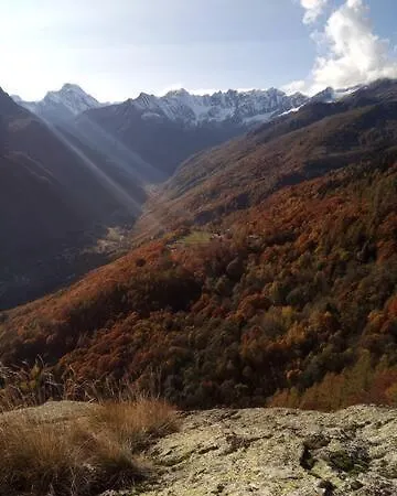 Tipica Casa Di Montagna Nelle Valli Di Lanzo Groscavallo