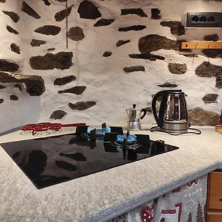 Tipica Casa Di Montagna Nelle Valli Di Lanzo * Groscavallo